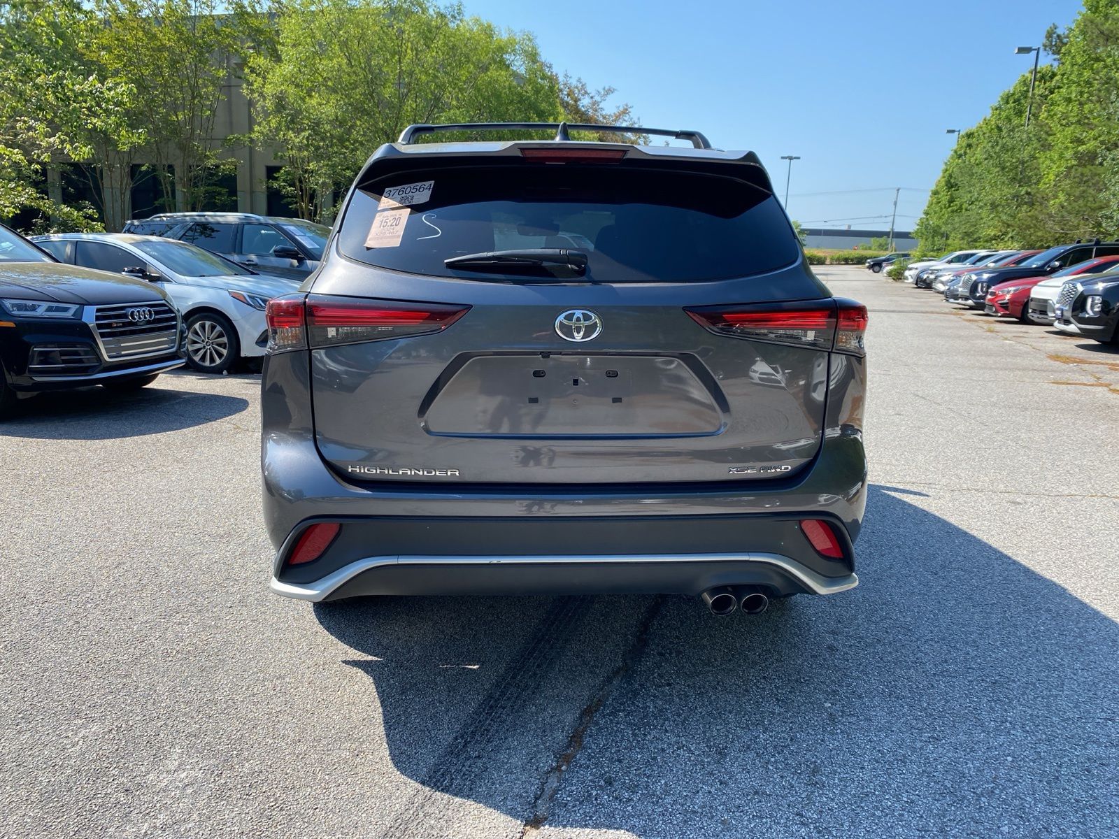 View vehicle photo 5