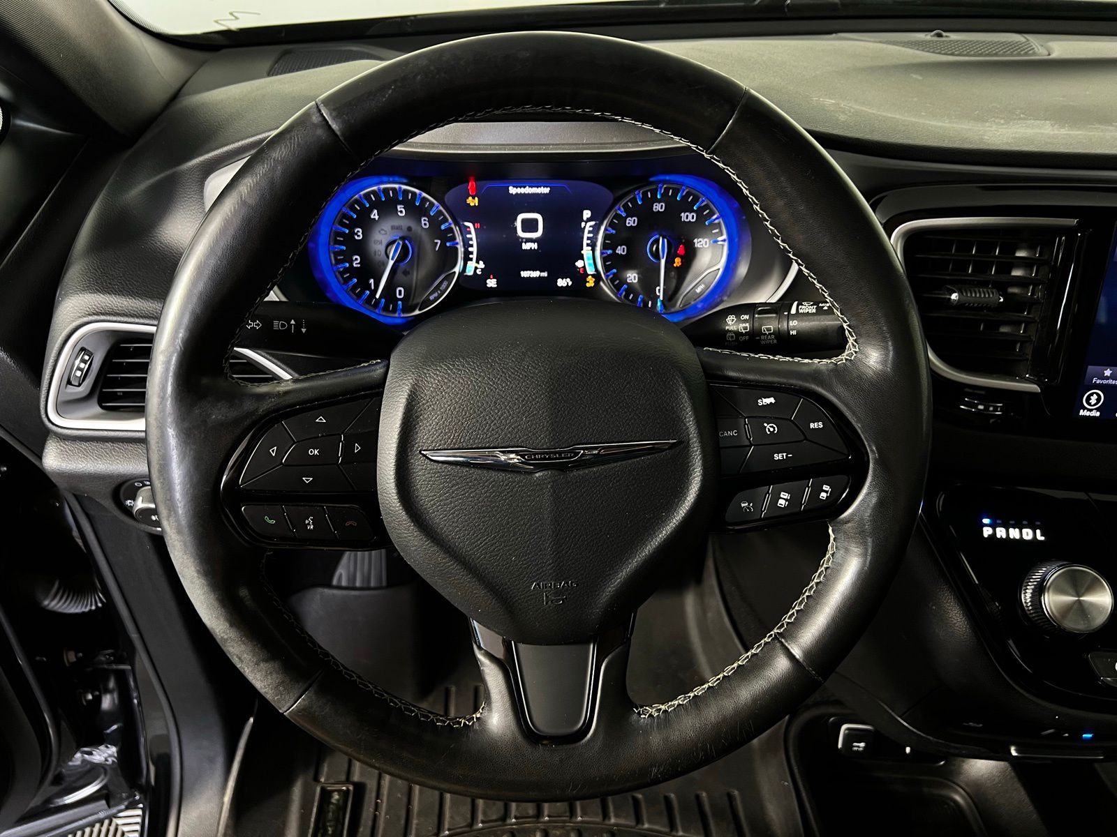 Thumbnail: 2020 Chrysler Pacifica - 9