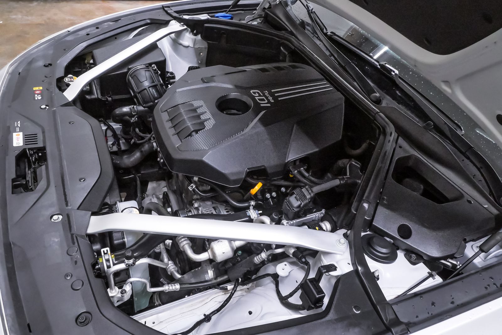 2019 Genesis G70 2.0T Advanced Silver at Autostrade