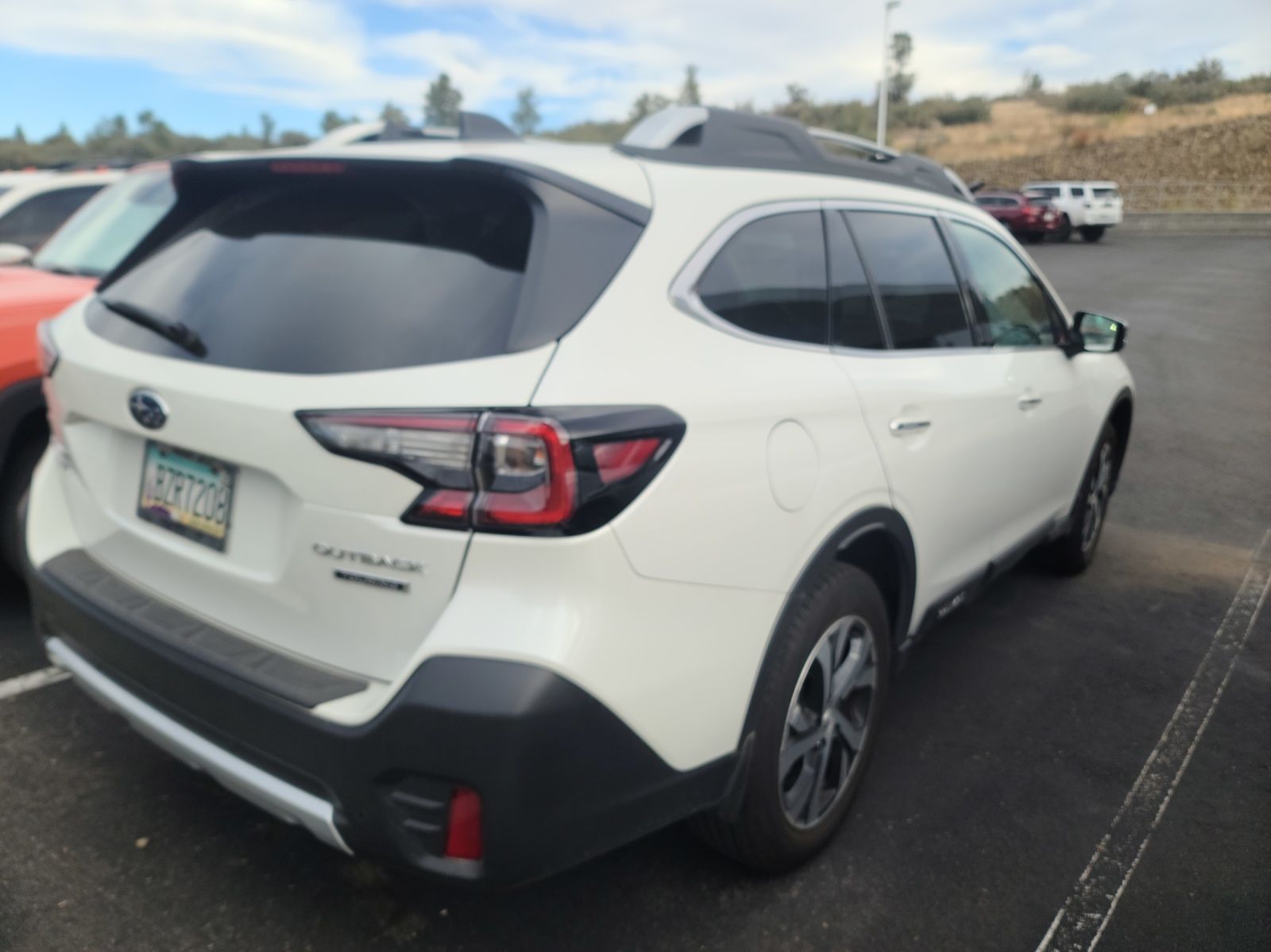 2022 Subaru Outback Touring 3