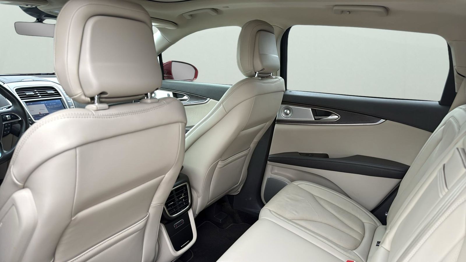 Used Car 2020 Lincoln Nautilus  Reserve For Sale Under $30,000 In Austin, Texas