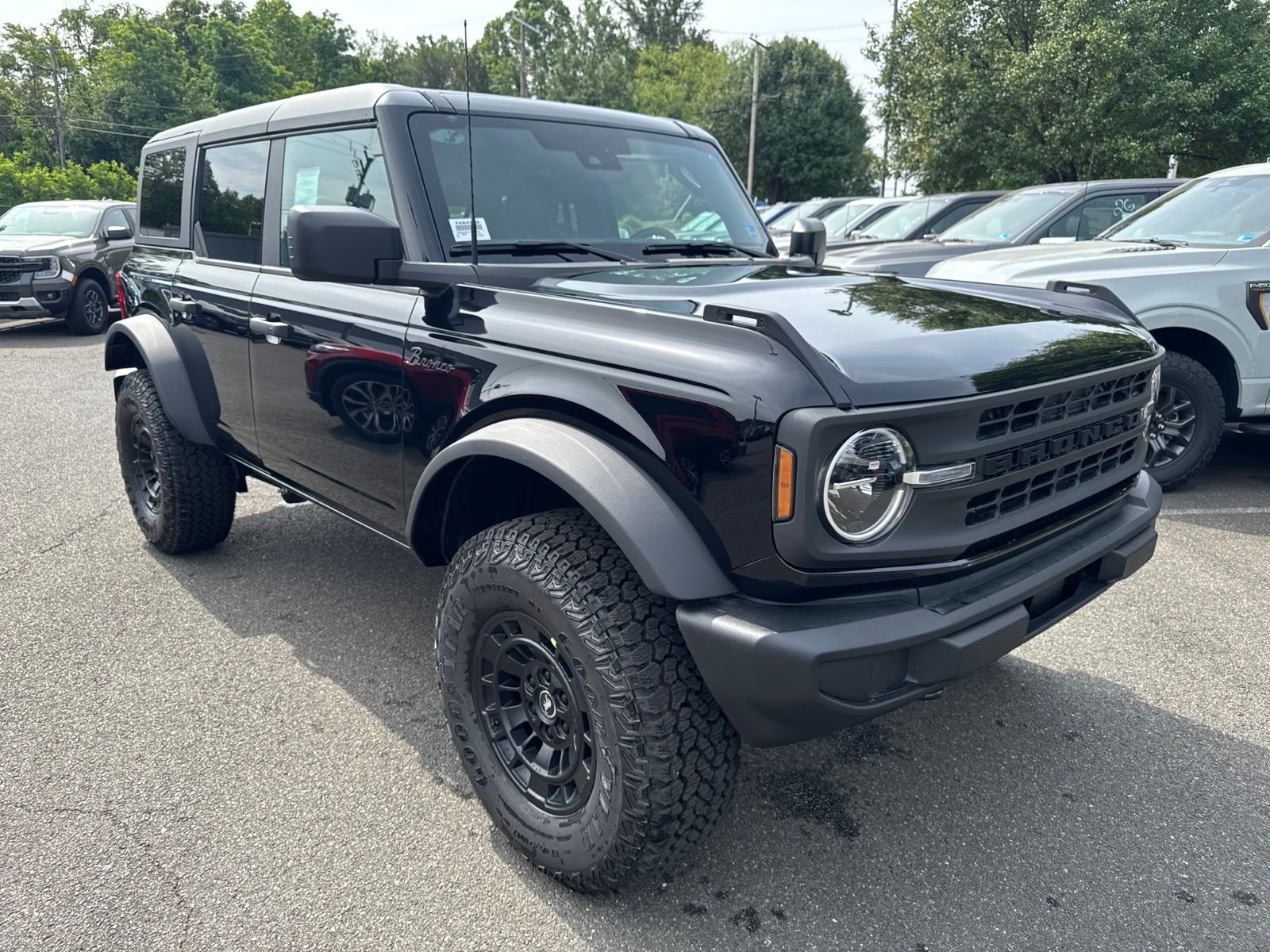2026 Ford Bronco Big Bend Matte Black