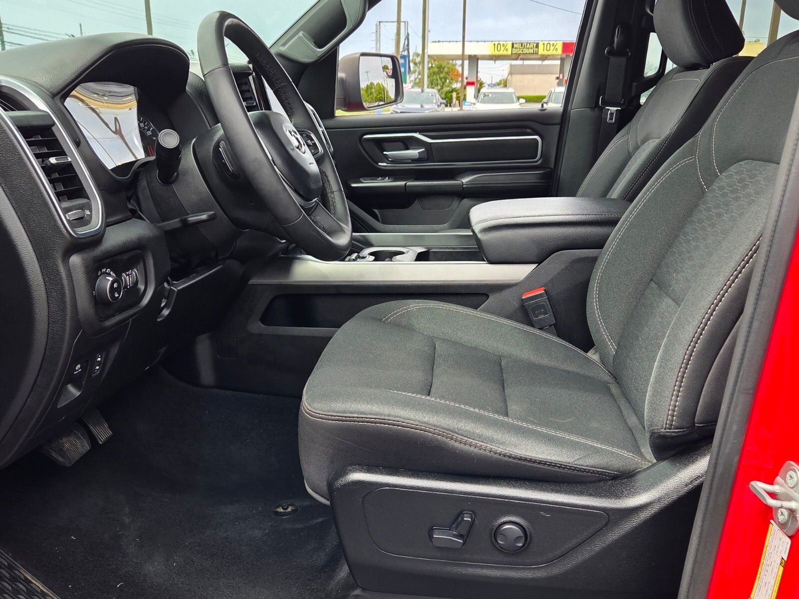 Used 2025 Red Ram Big Horn/Lone Star image 5