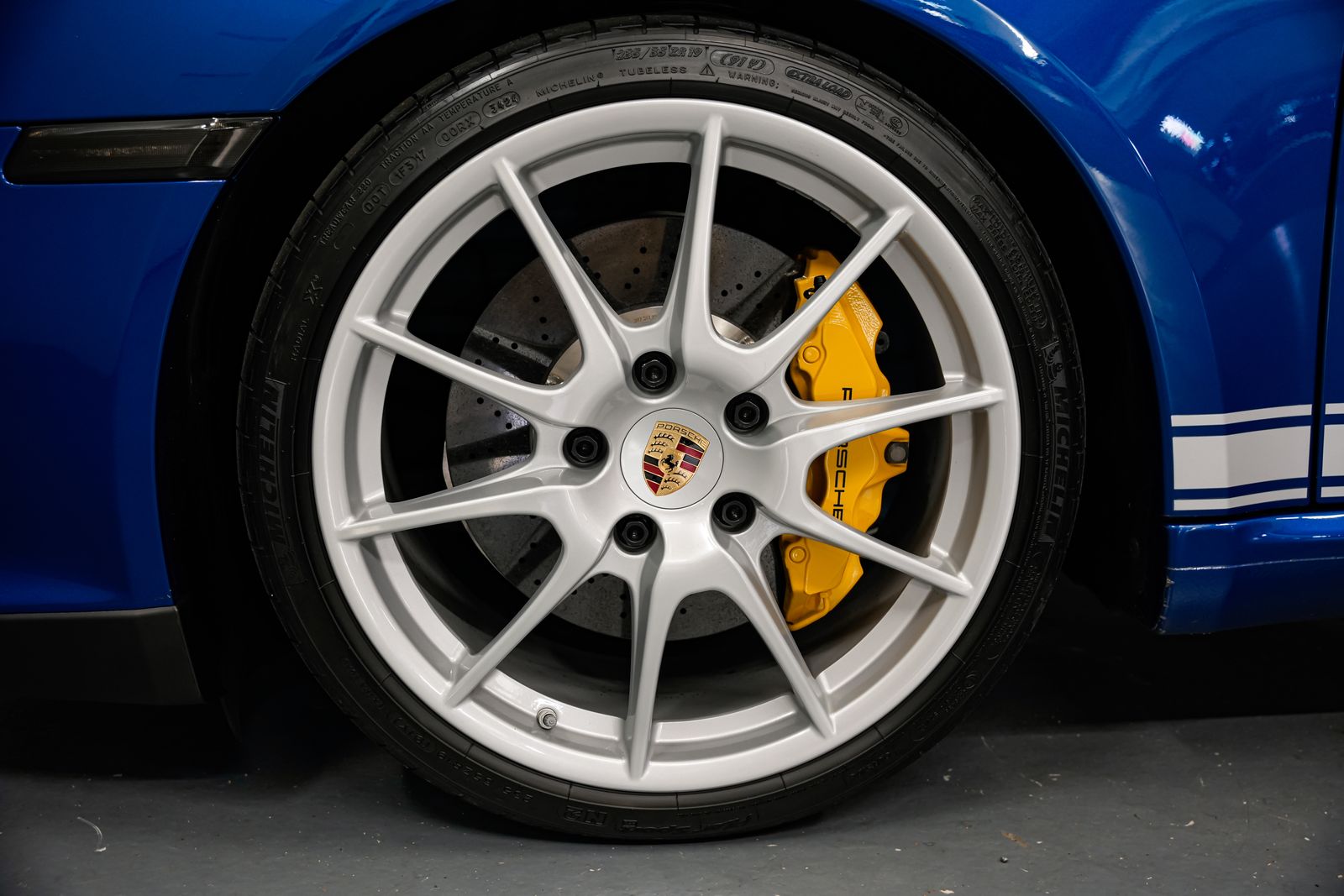 2011 Porsche Boxster Spyder — photo 42