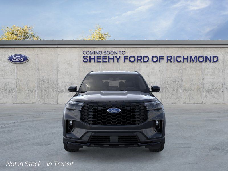 New 2026 Agate Black Metallic Ford ST-Line image 7