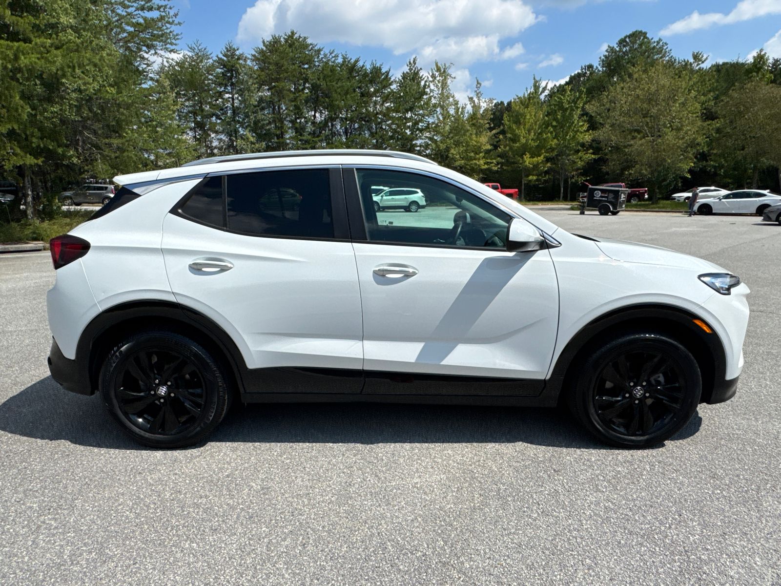 2024 Buick Encore GX Sport Touring photo 4
