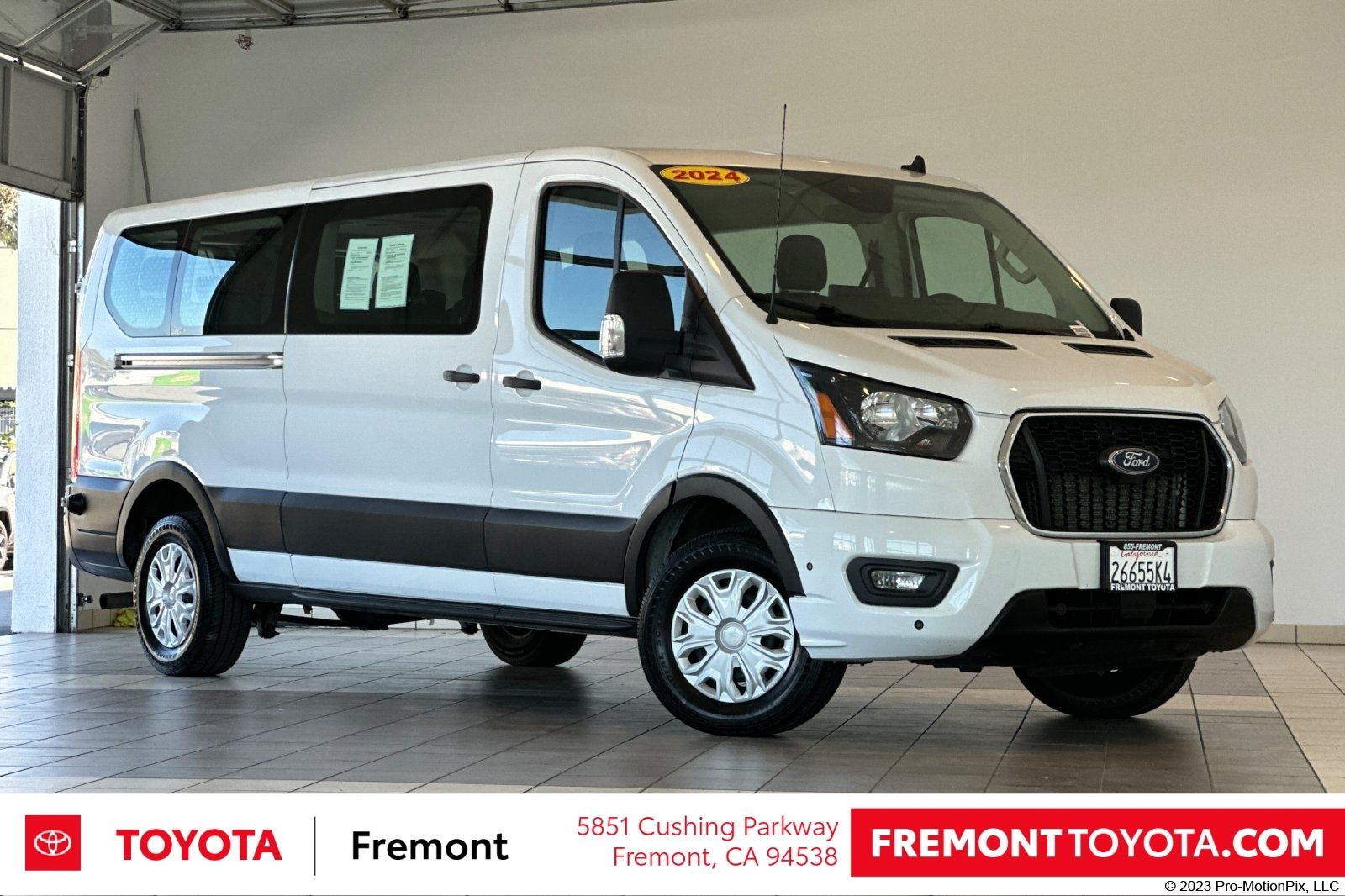 Oxford White 2024 Ford Transit Passenger 350 XLT Low Roof LB RWD Van Rear-Wheel Drive