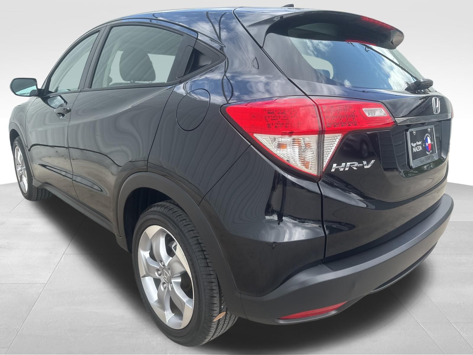 Used Car 2022 Honda Hr-v  Lx For Sale Under $20,000 In Austin, Texas