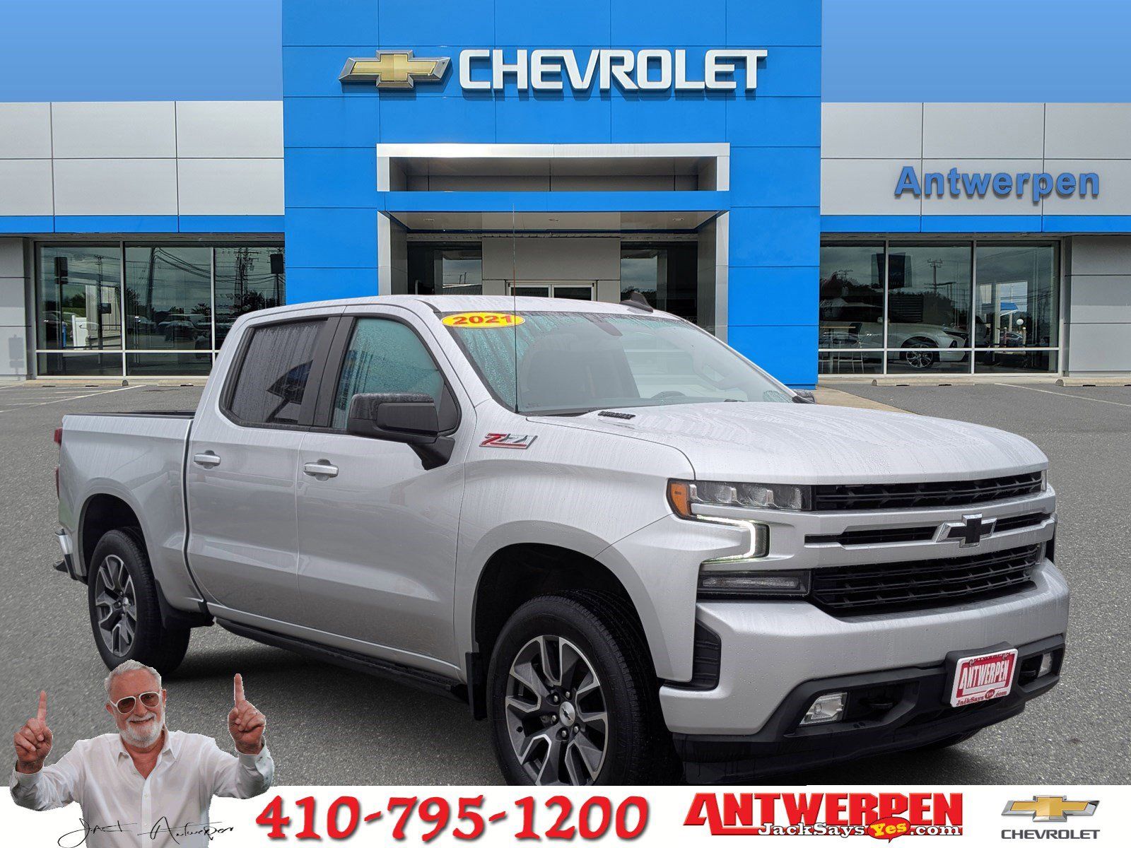 Silver Ice Metallic 2021 Chevrolet Silverado 1500 RST Crew Cab 4WD Pickup Truck Four-Wheel Drive Automatic
