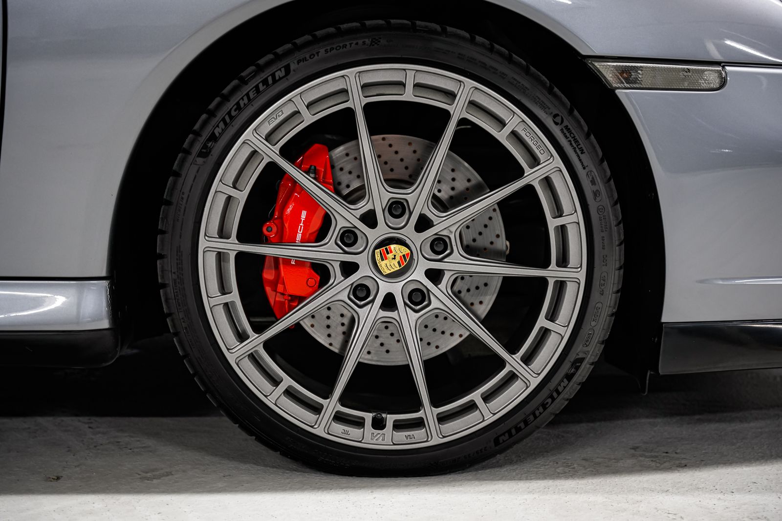 2004 Porsche 911 Turbo — photo 52