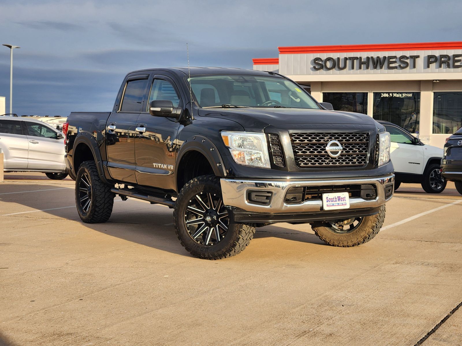 2019 Nissan Titan SV Crew Cab 4WD