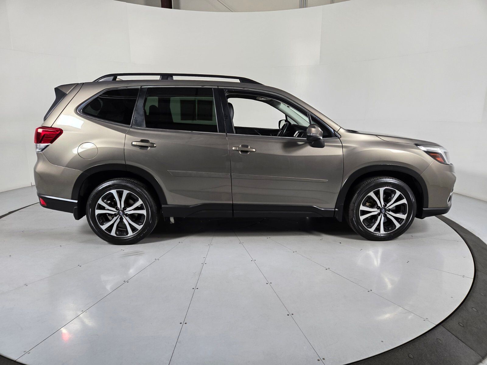 2020 Subaru Forester Limited 3