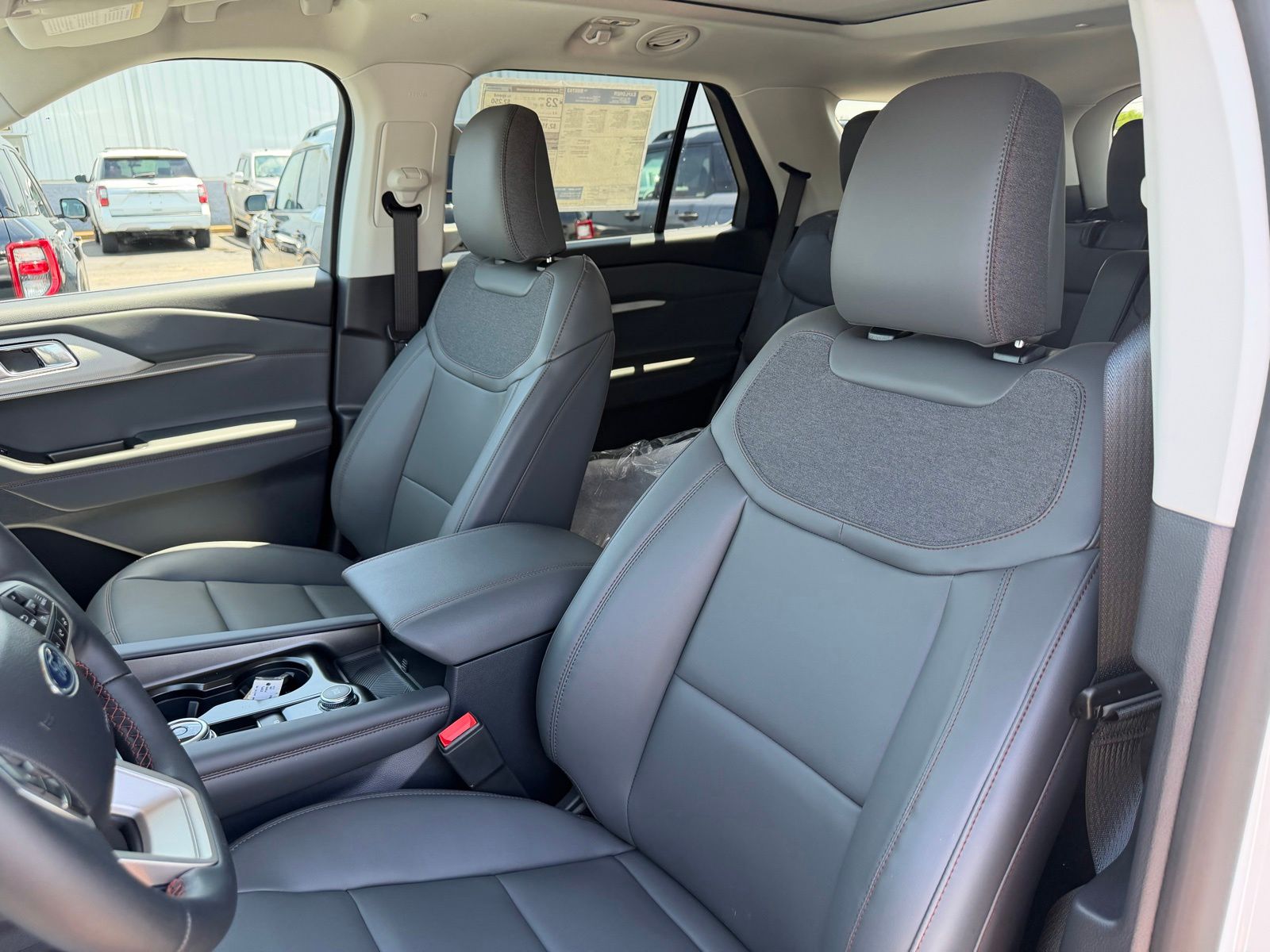 2026 Ford Explorer image 13