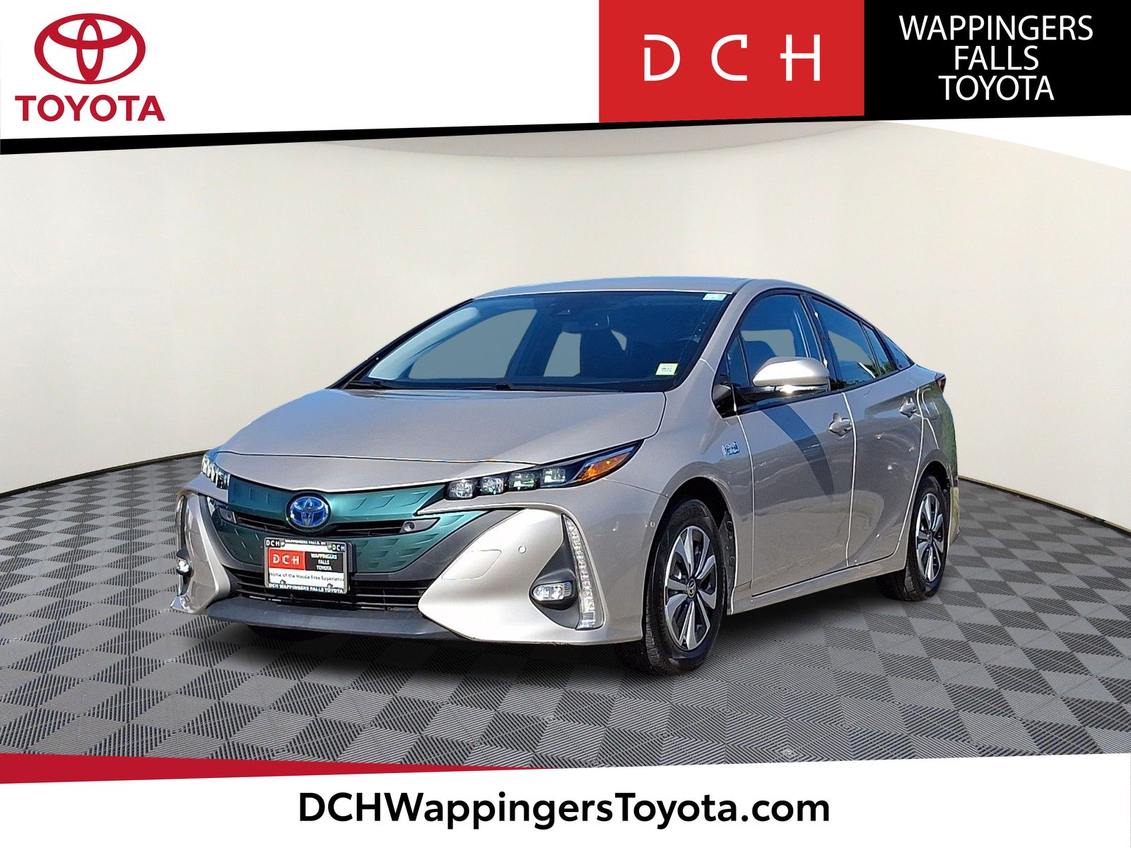 Titanium Glow 2017 Toyota Prius Prime Advanced Hatchback Front-Wheel Drive Continuously Variable Transmission