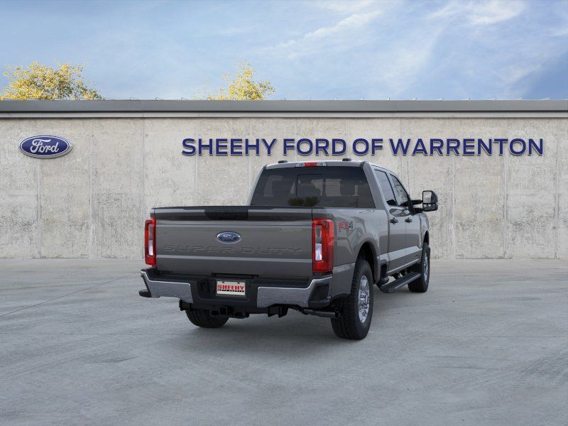 New 2026 Carbonized Gray Metallic Ford XLT image 8
