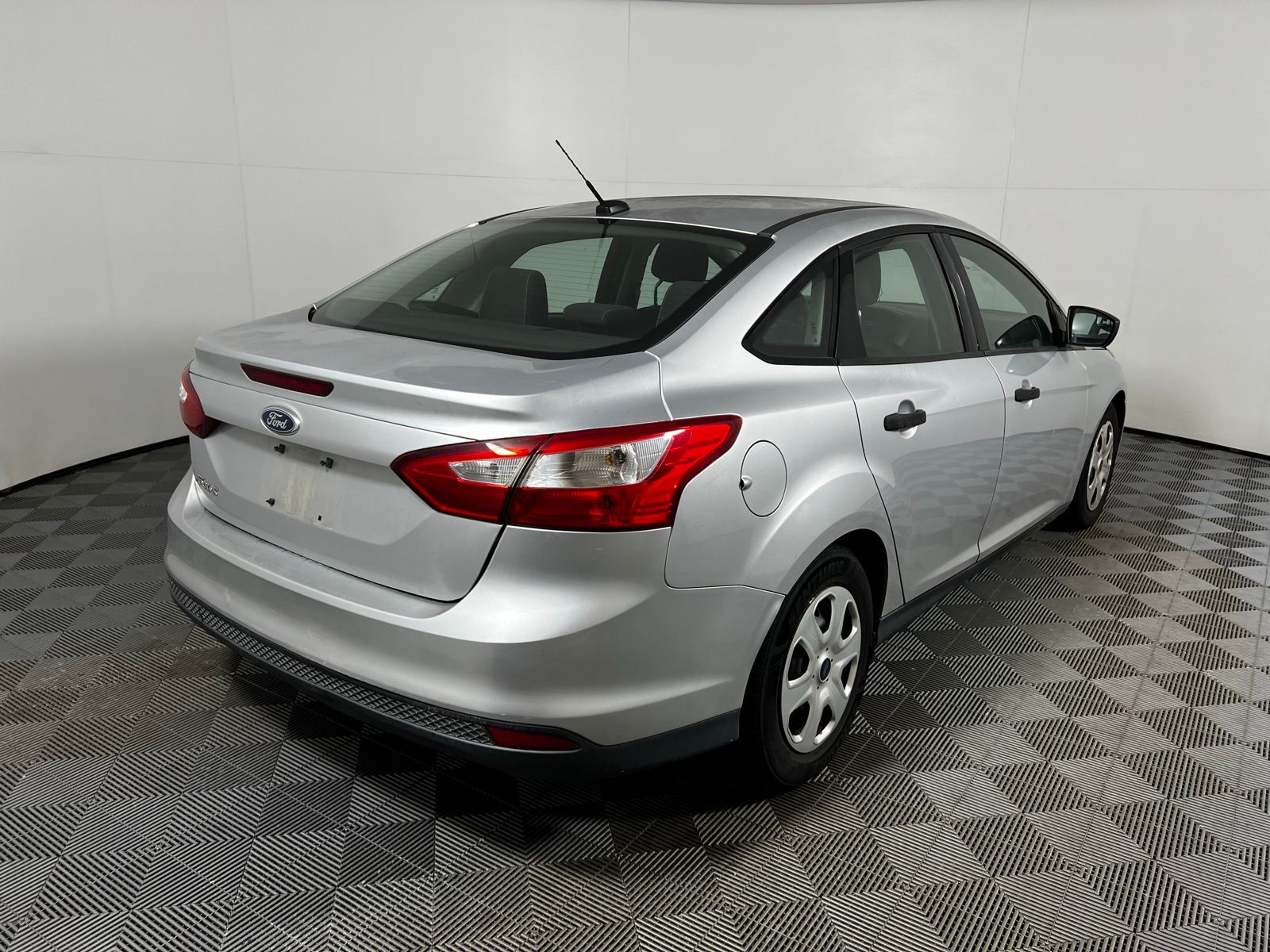 Thumbnail: 2012 Ford Focus - 5
