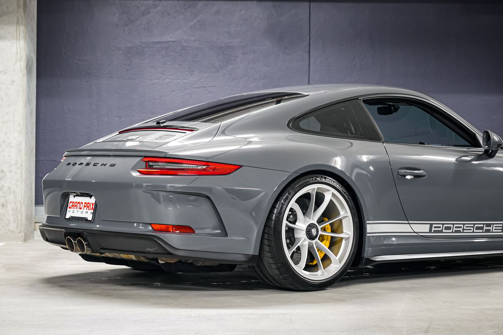 2018 Porsche 911 GT3 — photo 35