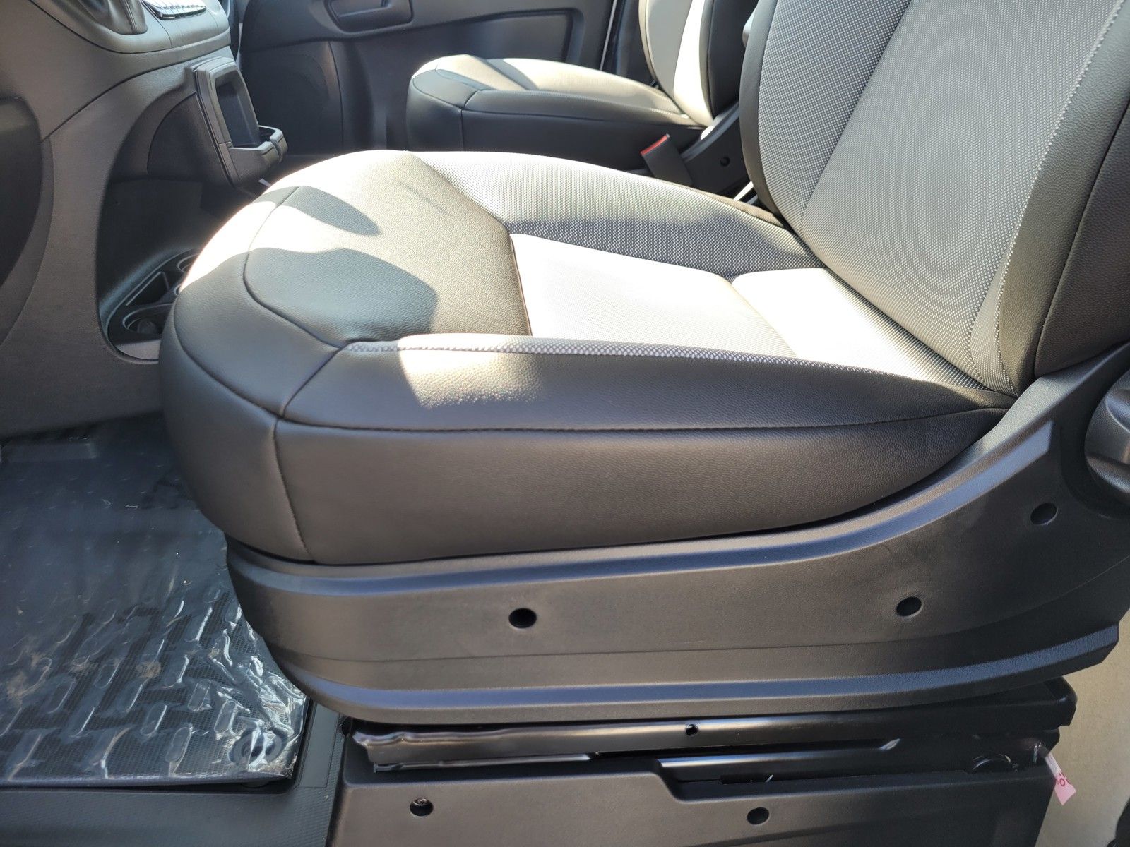 New 2026 White Ram High Roof image 10