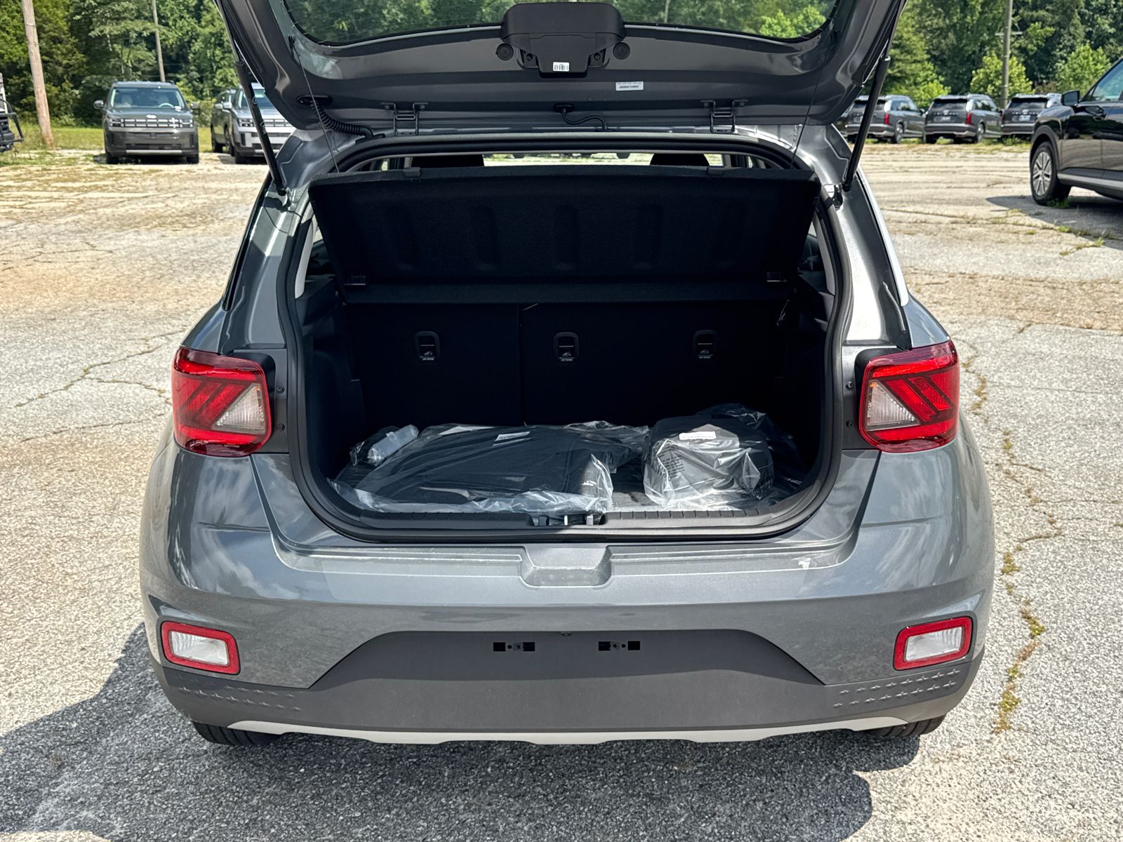 New 2026 Gray Hyundai SE image 19