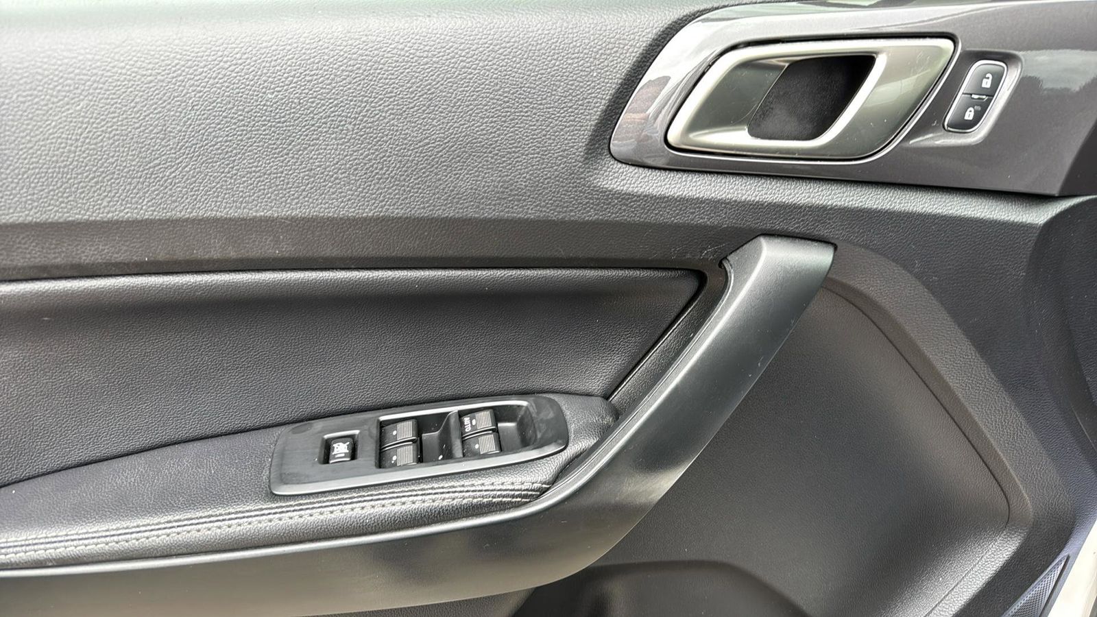 Used Car 2019 Ford Ranger  Lariat For Sale Under $30,000 In Austin, Texas