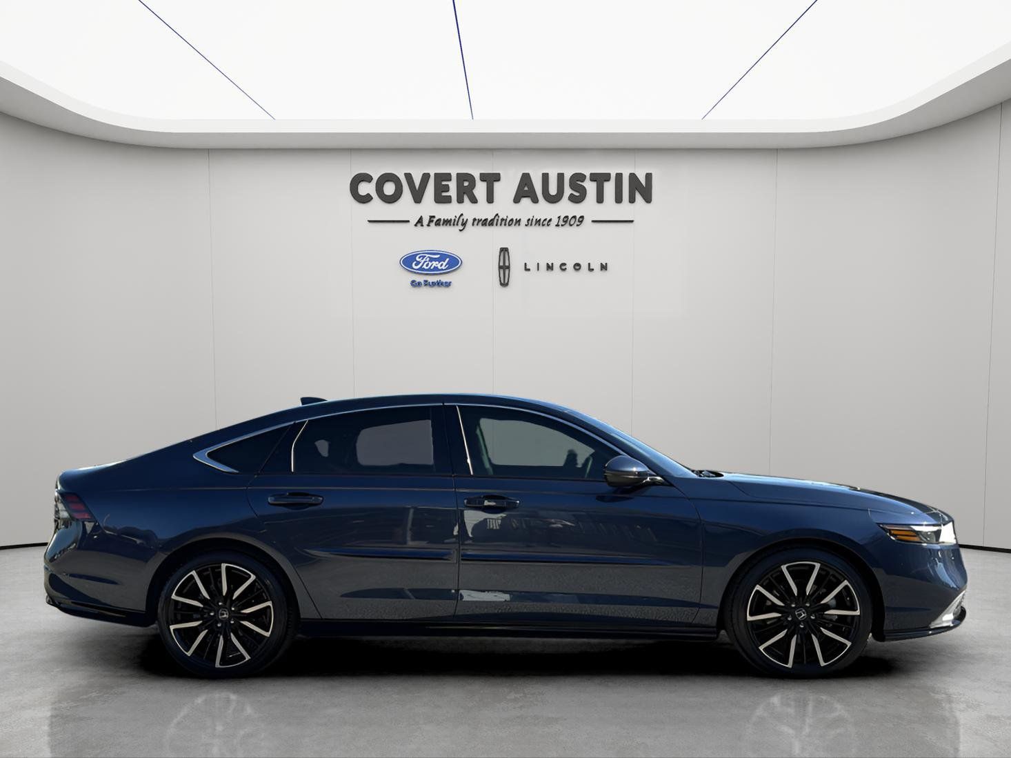 Used Car 2024 Honda Accord Hybrid  Touring For Sale Under $35,000 In Austin, Texas