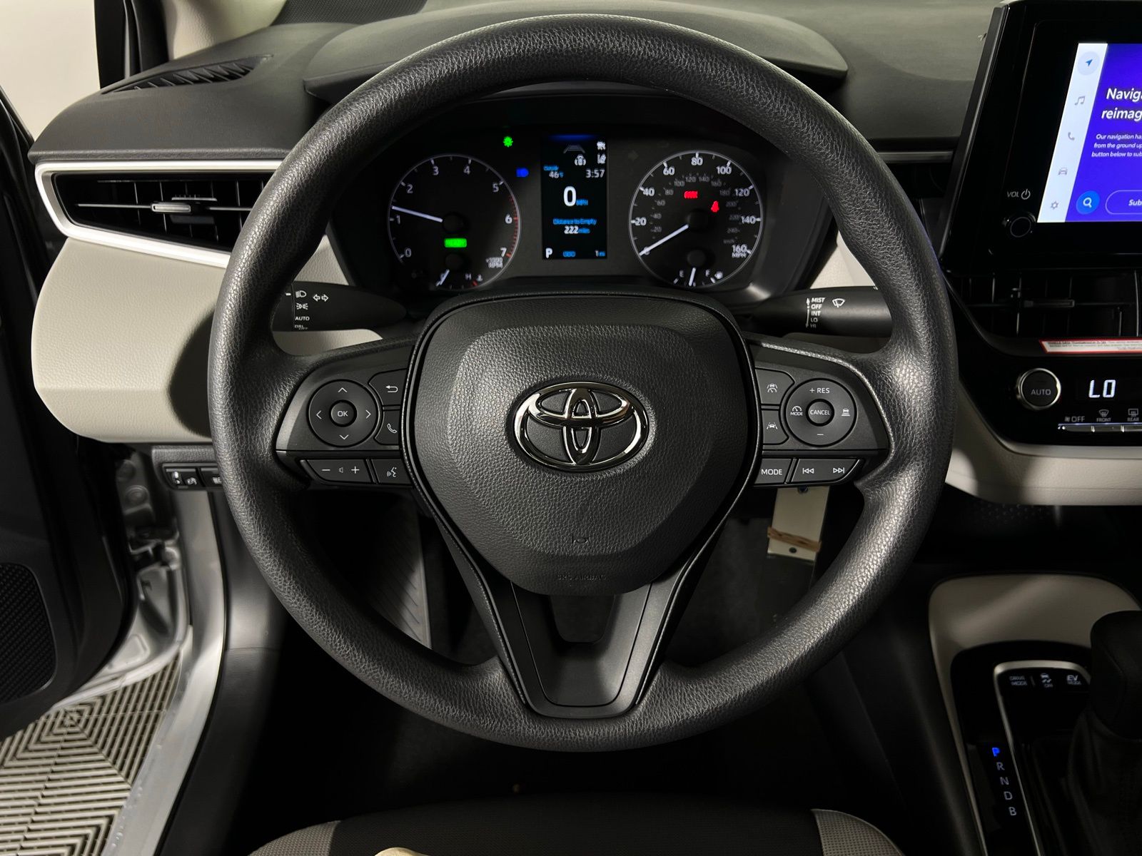 Thumbnail: 2025 Toyota Corolla - 11