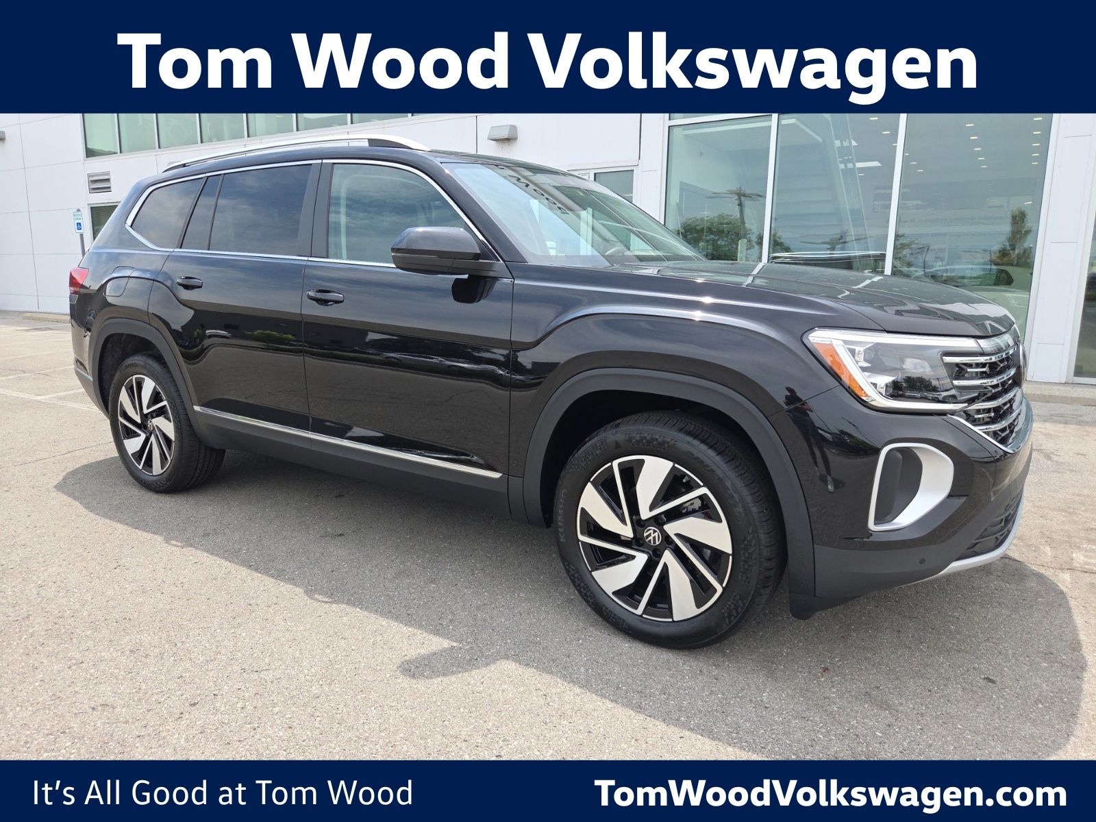 new 2026 Volkswagen Atlas car, priced at $48,738