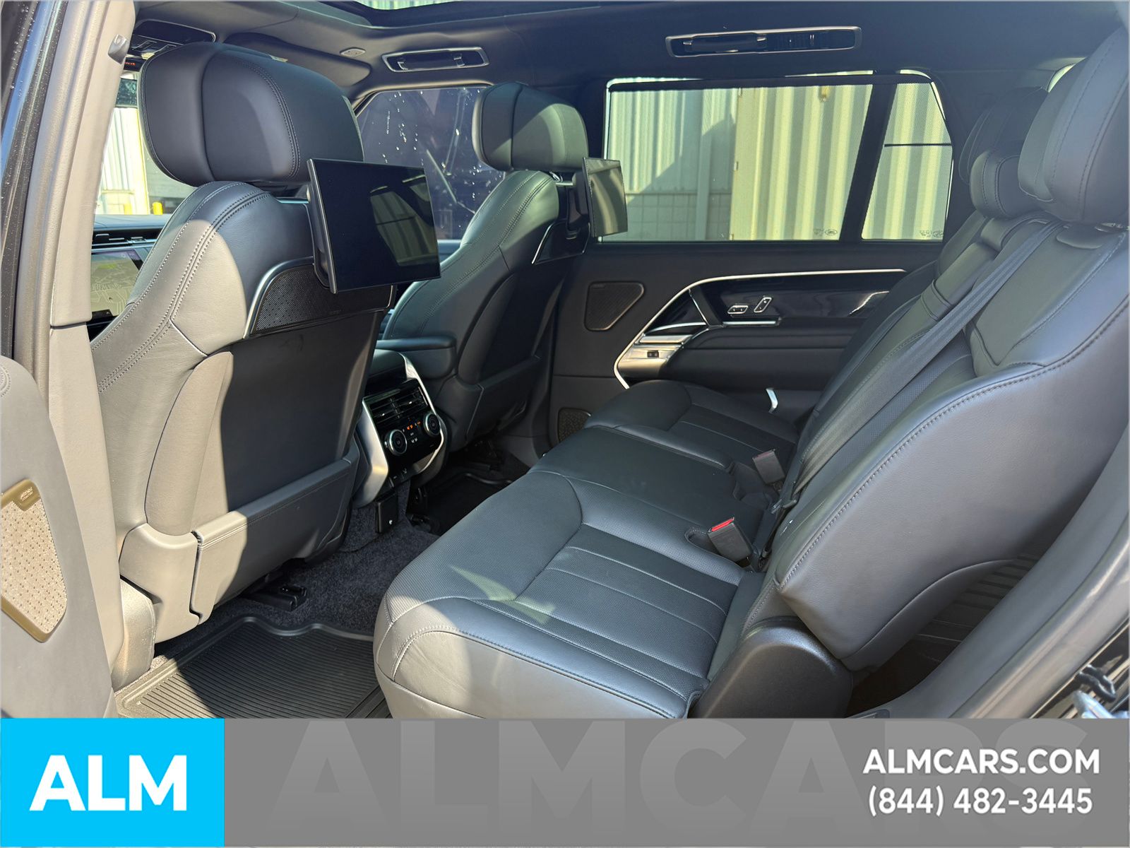 Used 2024 Black Land Rover Autobiography image 9