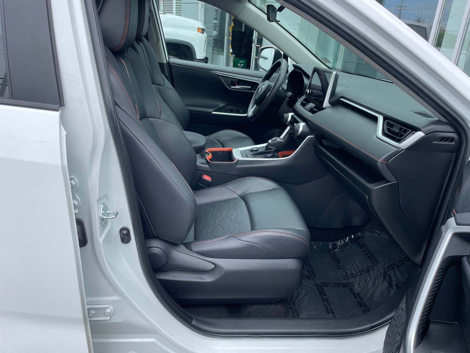 Used 2023 Ice Toyota Adventure image 12