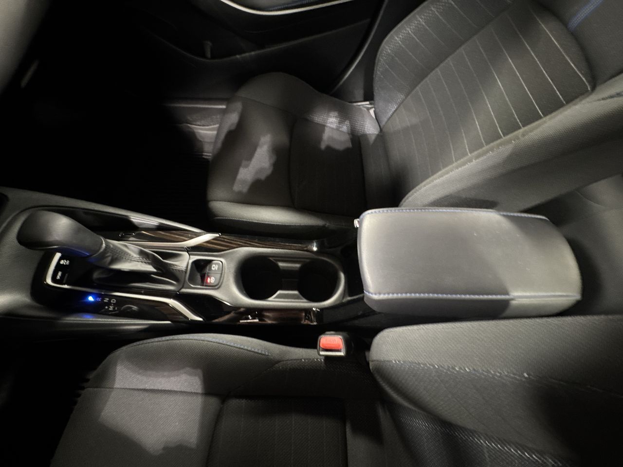 2022 Toyota Corolla SE photo 23