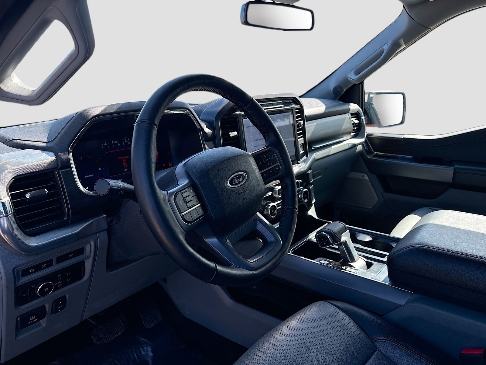 Used 2024 Red Ford Lariat image 9