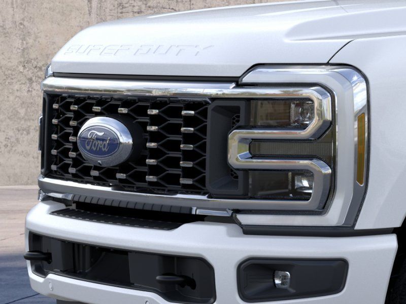 New 2026 Star White Metallic Tri-Coat Ford Platinum image 17