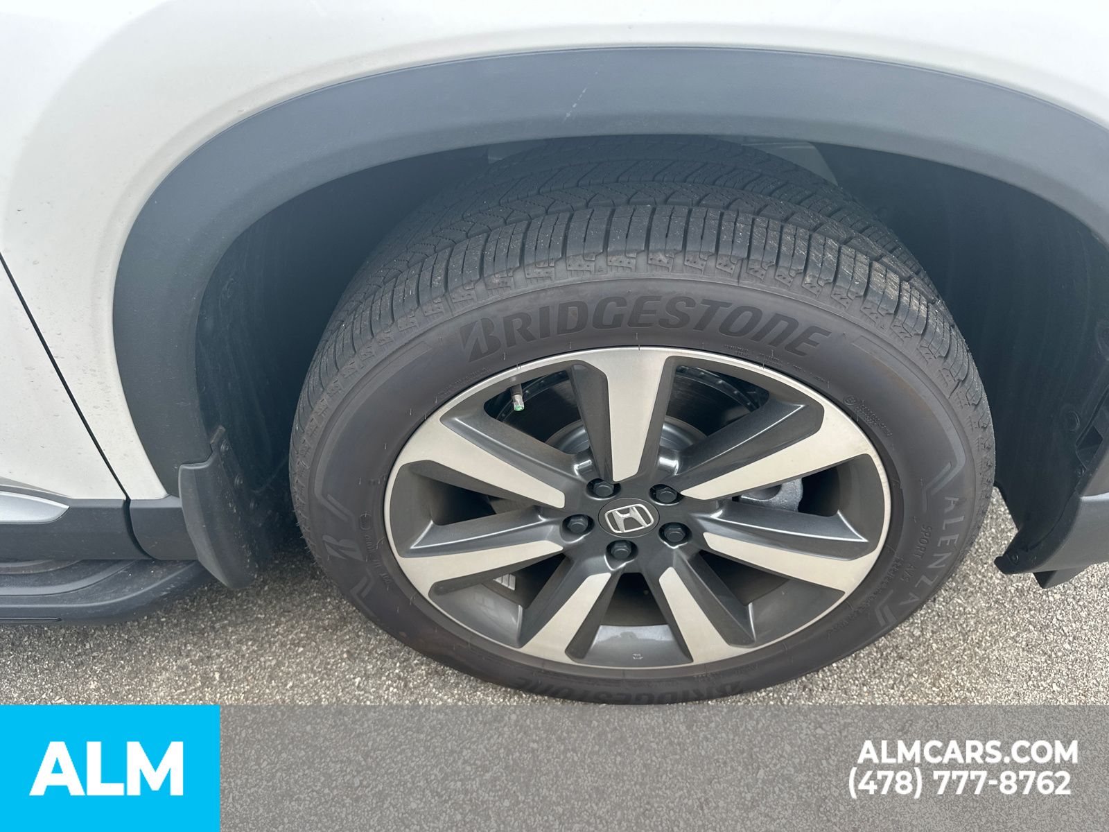 Used 2025  Honda Touring image 15