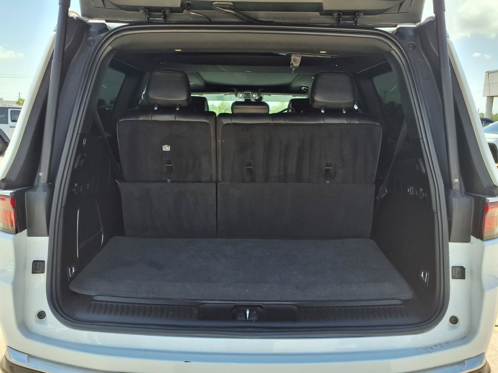2022 Jeep Wagoneer Series II White at Bayshore Chrysler Jeep Dodge Ram
