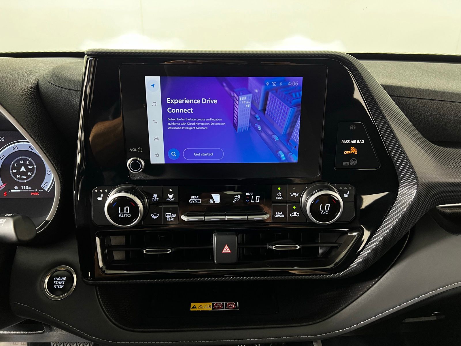 Thumbnail: 2025 Toyota Highlander - 18