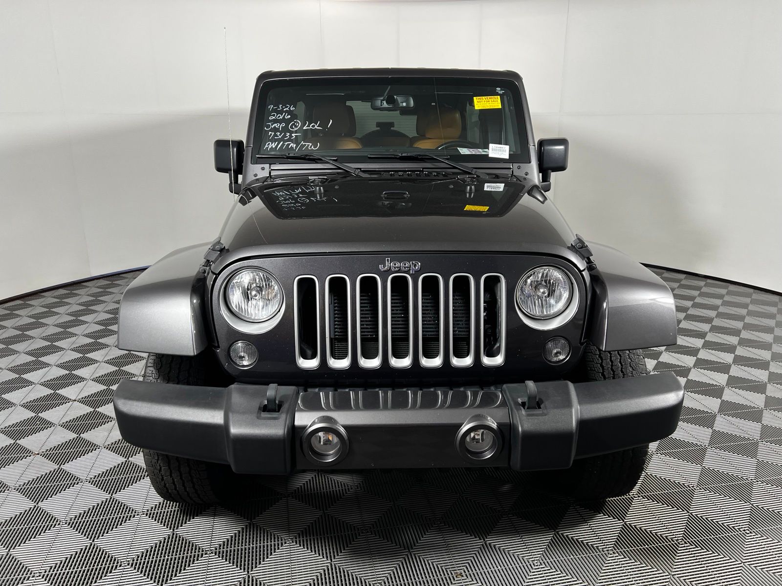Thumbnail: 2016 Jeep Wrangler - 2