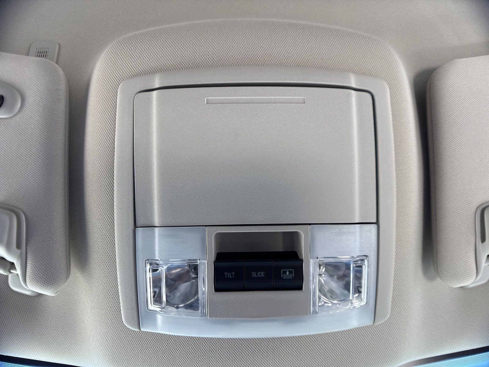 Used 2017 Shadow Black Ford Platinum image 23