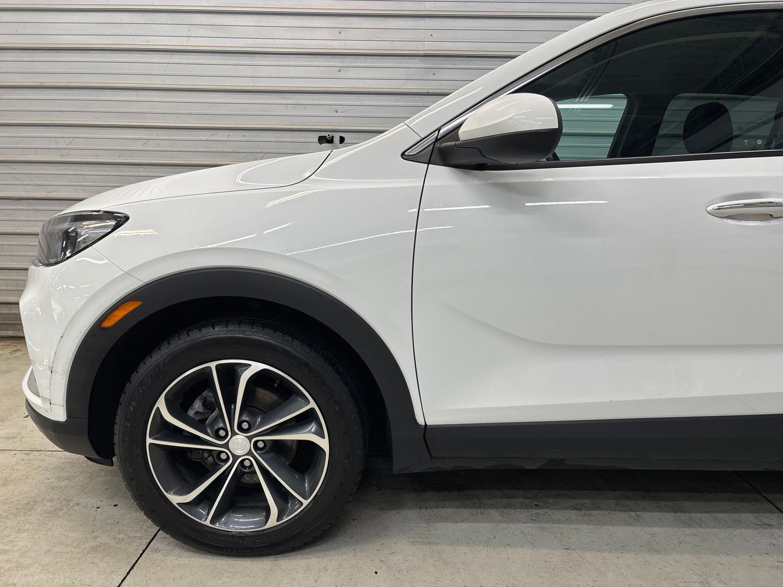 Photo 4 of 2020 Buick Encore GX Select