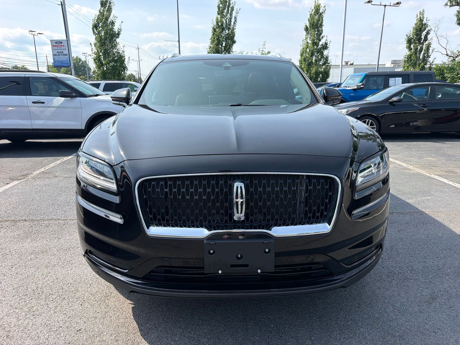 Used 2023 Black Metallic Lincoln Reserve image 11