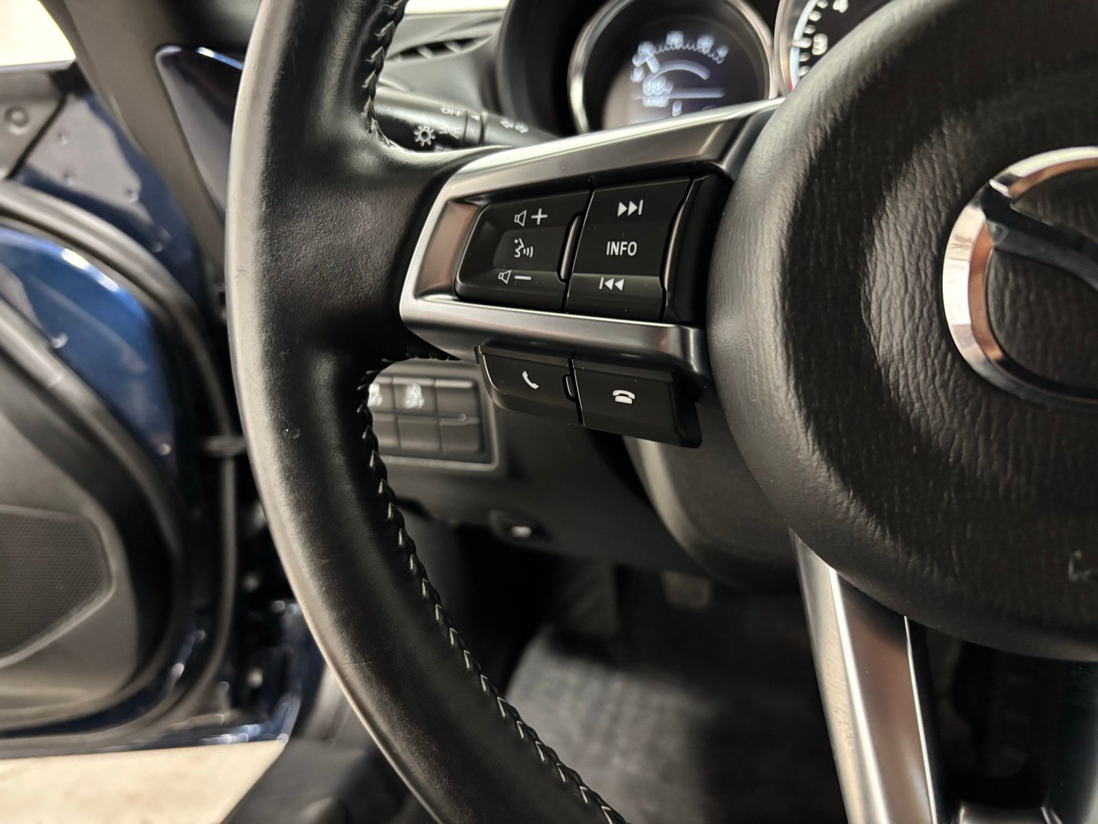 Used Car 2023 Mazda Mx-5 Miata  Club For Sale Under $30,000 In Austin, Texas