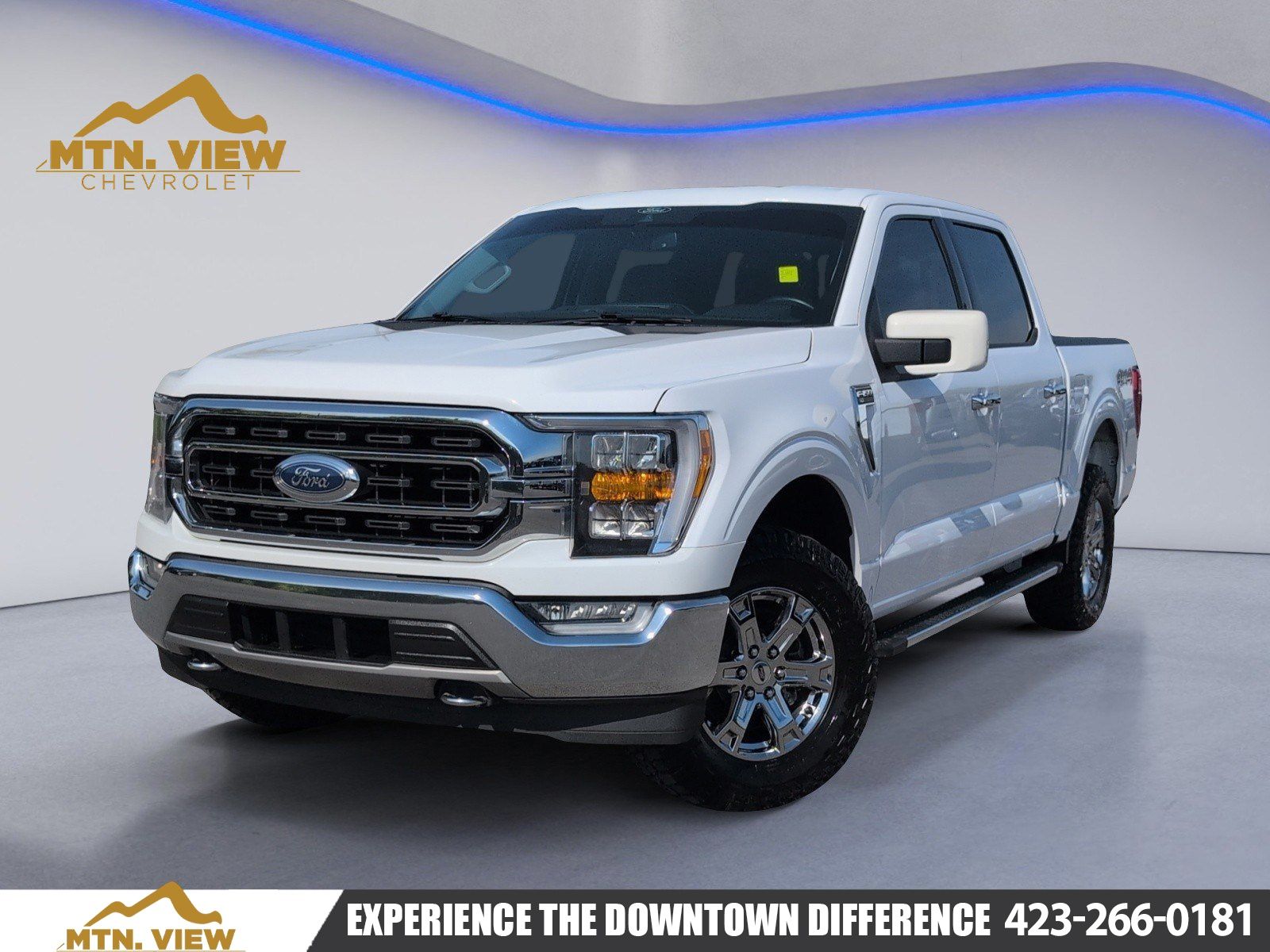Oxford White 2021 Ford F-150 XLT SuperCrew 4WD Pickup Truck Four-Wheel Drive Automatic