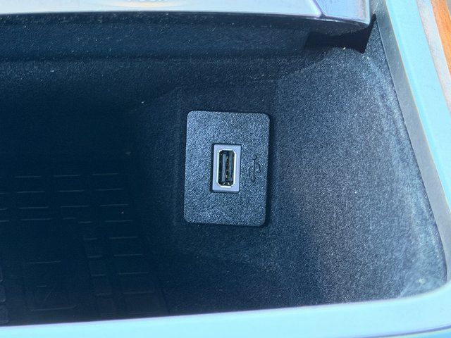 Used 2020 Magnetic Gray Lincoln Reserve image 25
