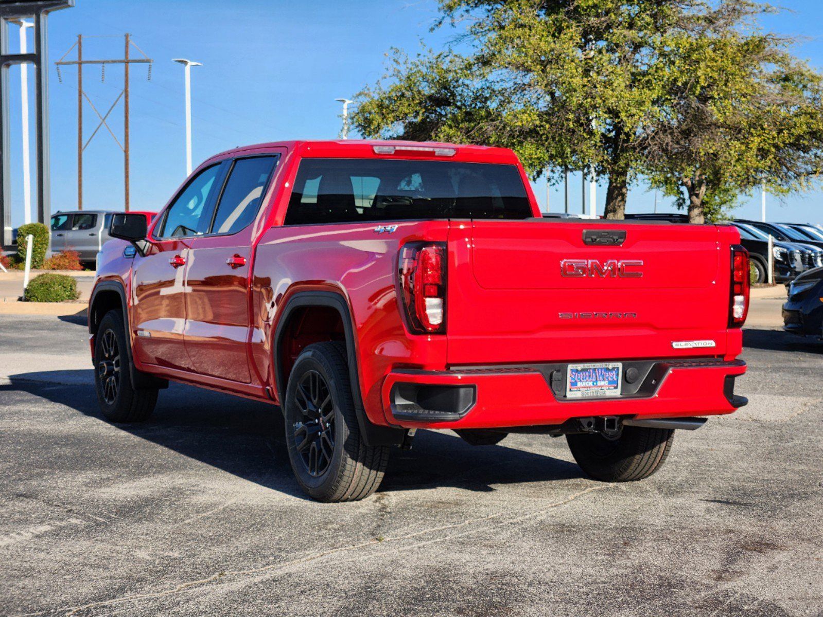 2025 GMC Sierra 1500 Elevation 4