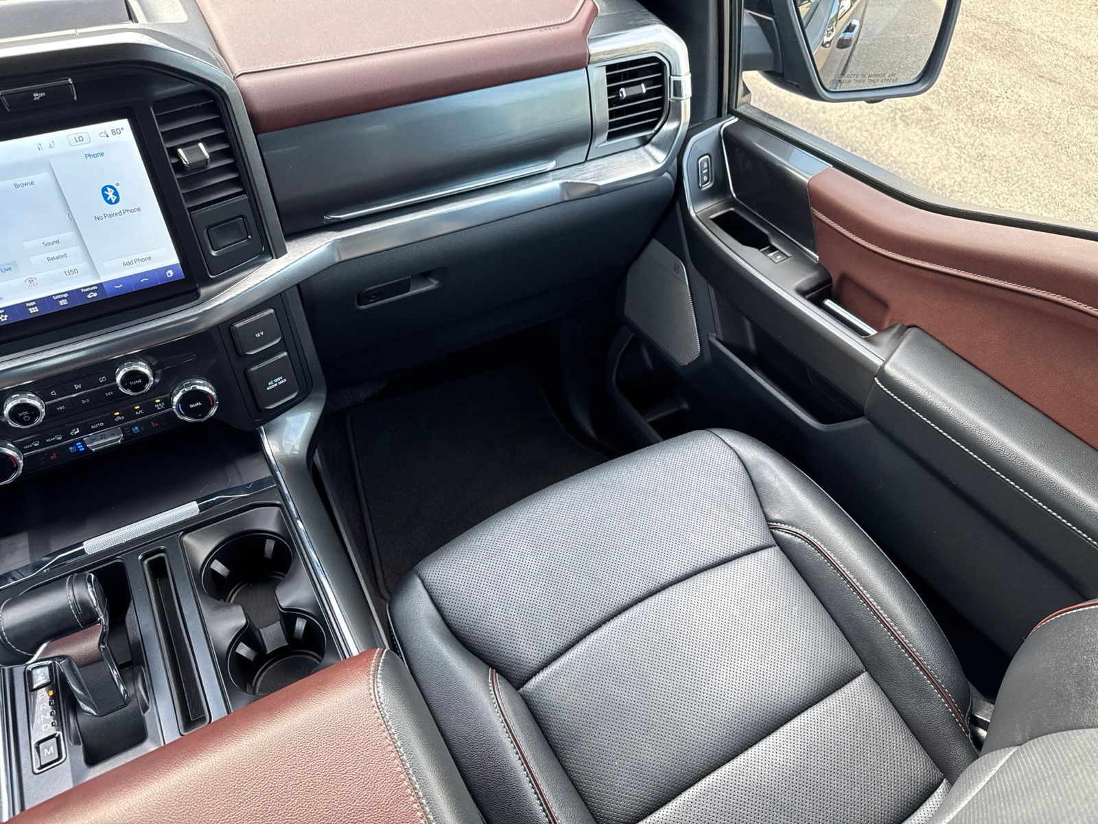 Used 2022 Agate Black Metallic Ford Lariat image 28