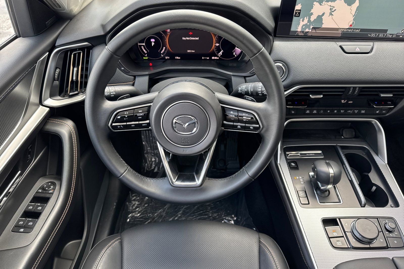 Used 2025 White Mazda Premium image 16