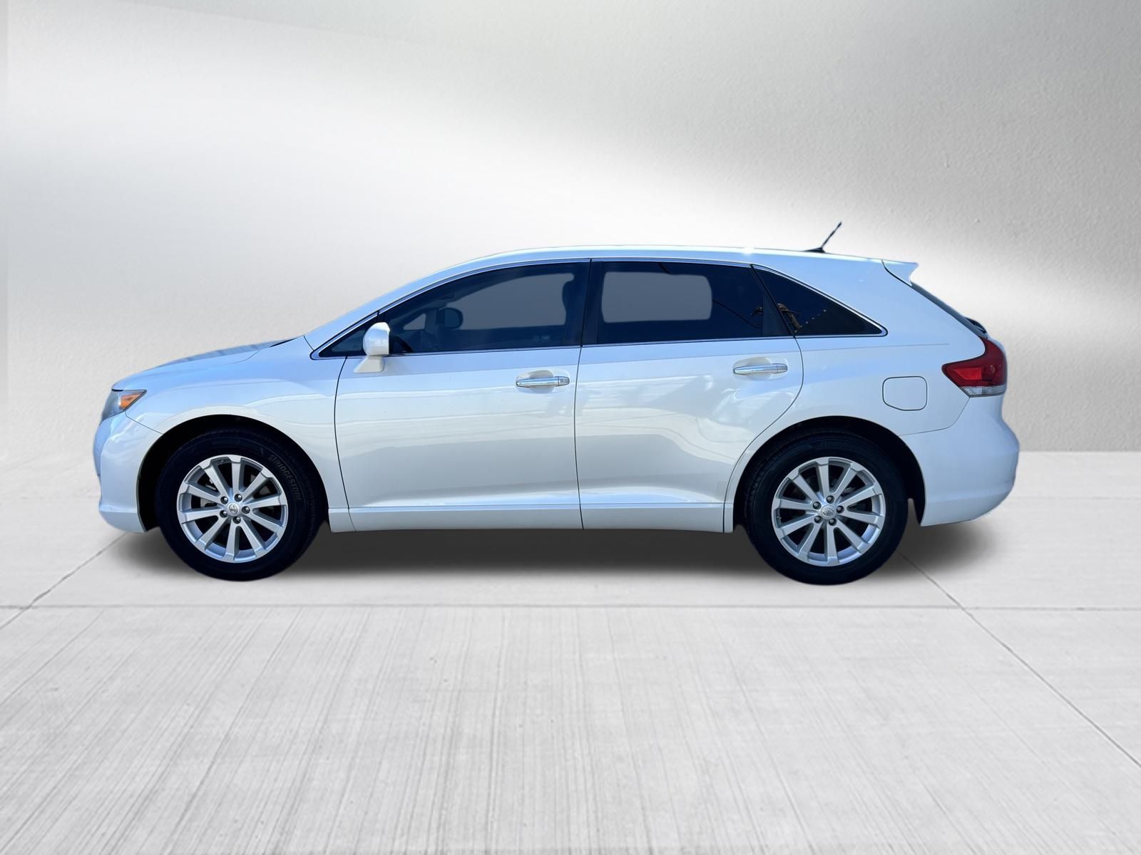 Used Car 2010 Toyota Venza  Base For Sale Under $10,000 In Austin, Texas