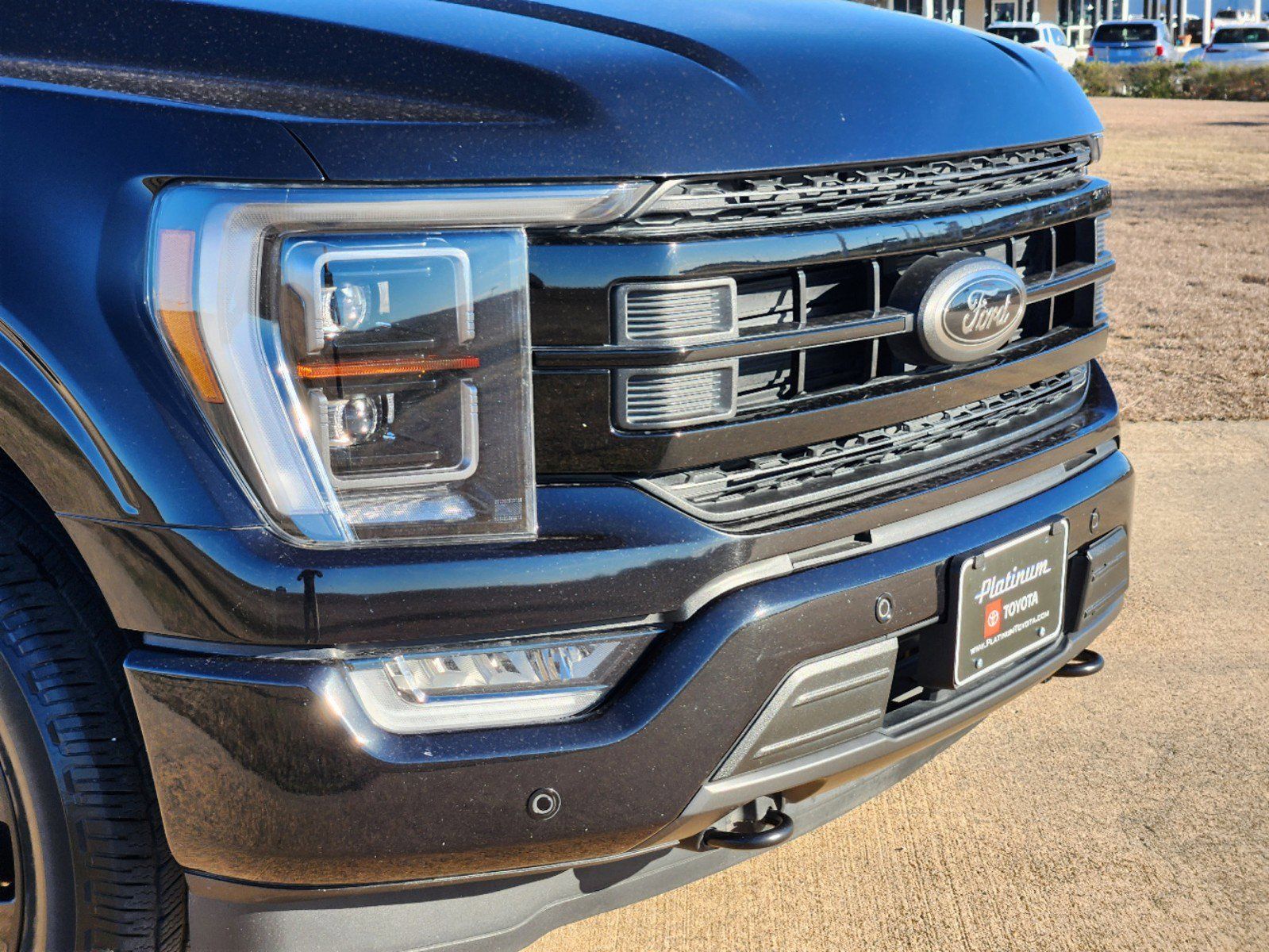 2022 Ford F-150 Lariat 13