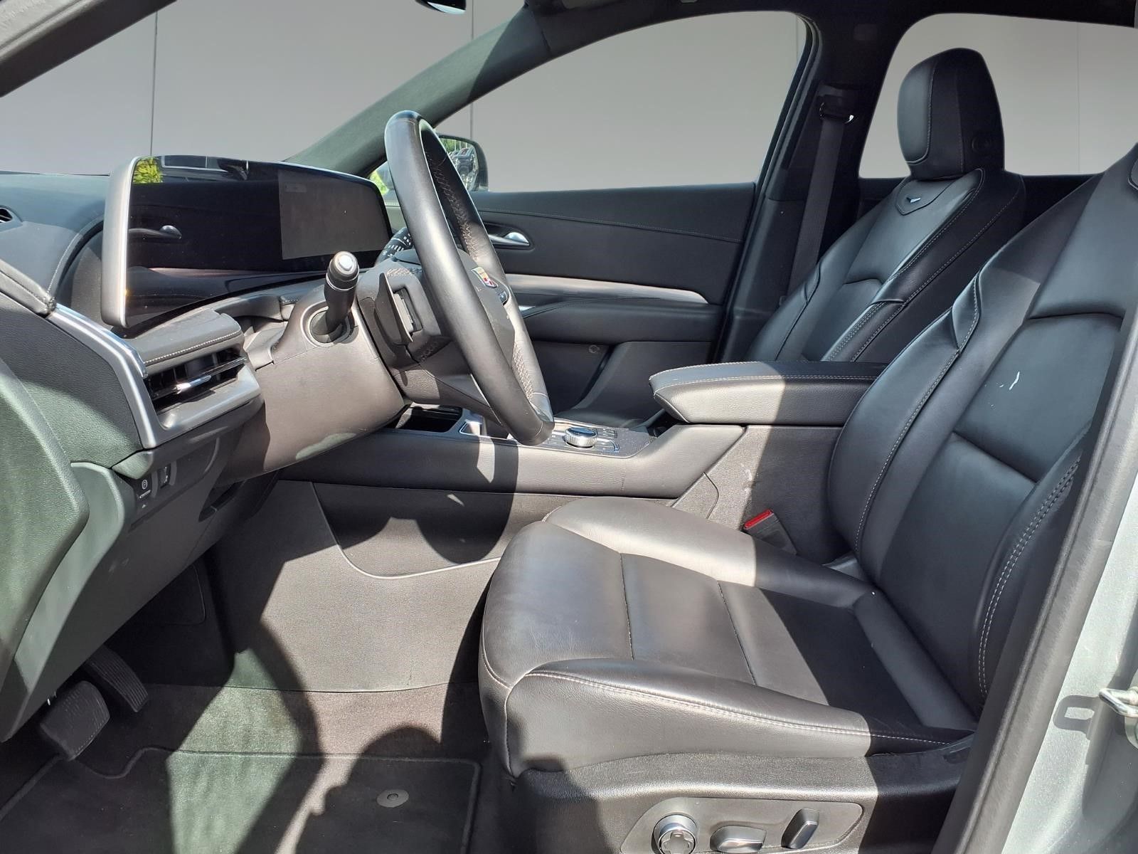 2025 Cadillac XT4 Premium Luxury Silver at AutoSavvy Houston Southwest