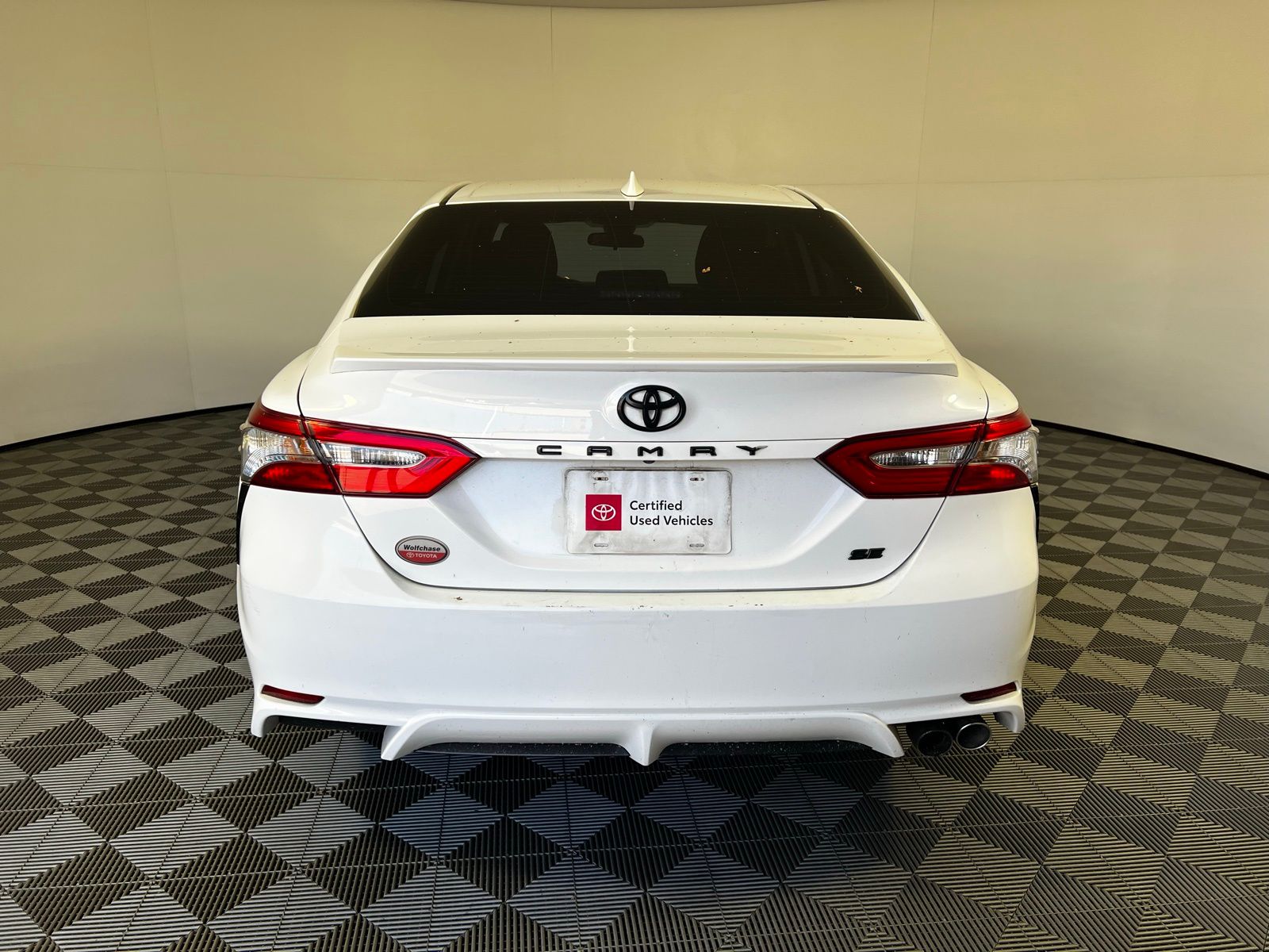 Thumbnail: 2019 Toyota Camry - 6