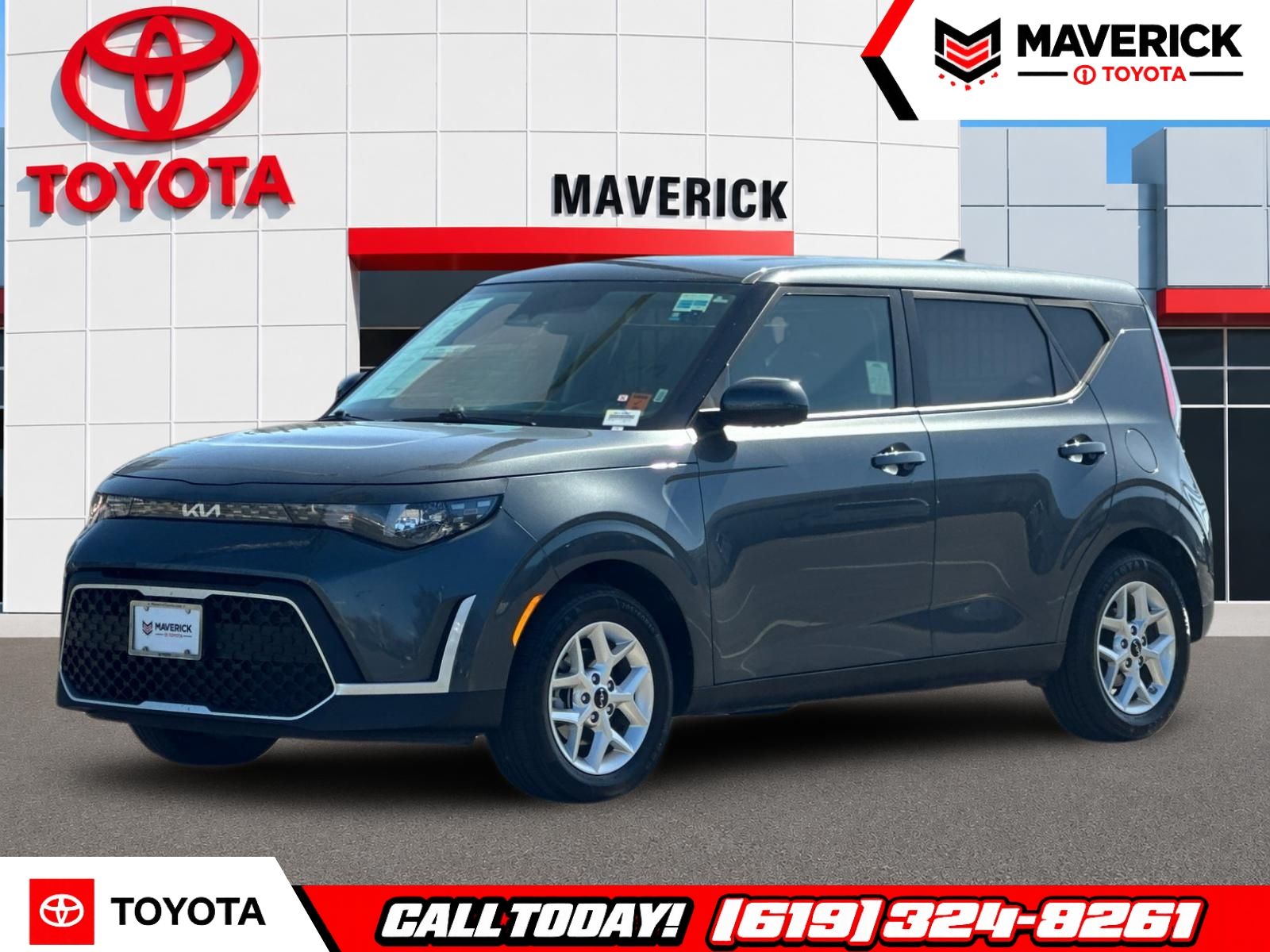 Gray 2024 Kia Soul SUV / Crossover Front-Wheel Drive Continuously Variable Transmission